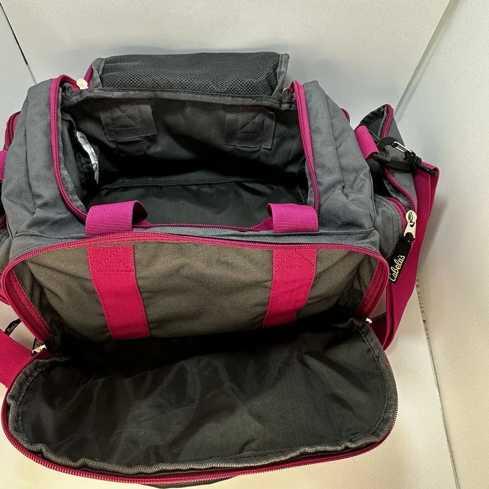 Cabela's‎ Pink Gray Duffle Bag 12